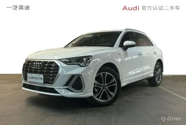 Audi Q3 2023 40 TFSI фото 1