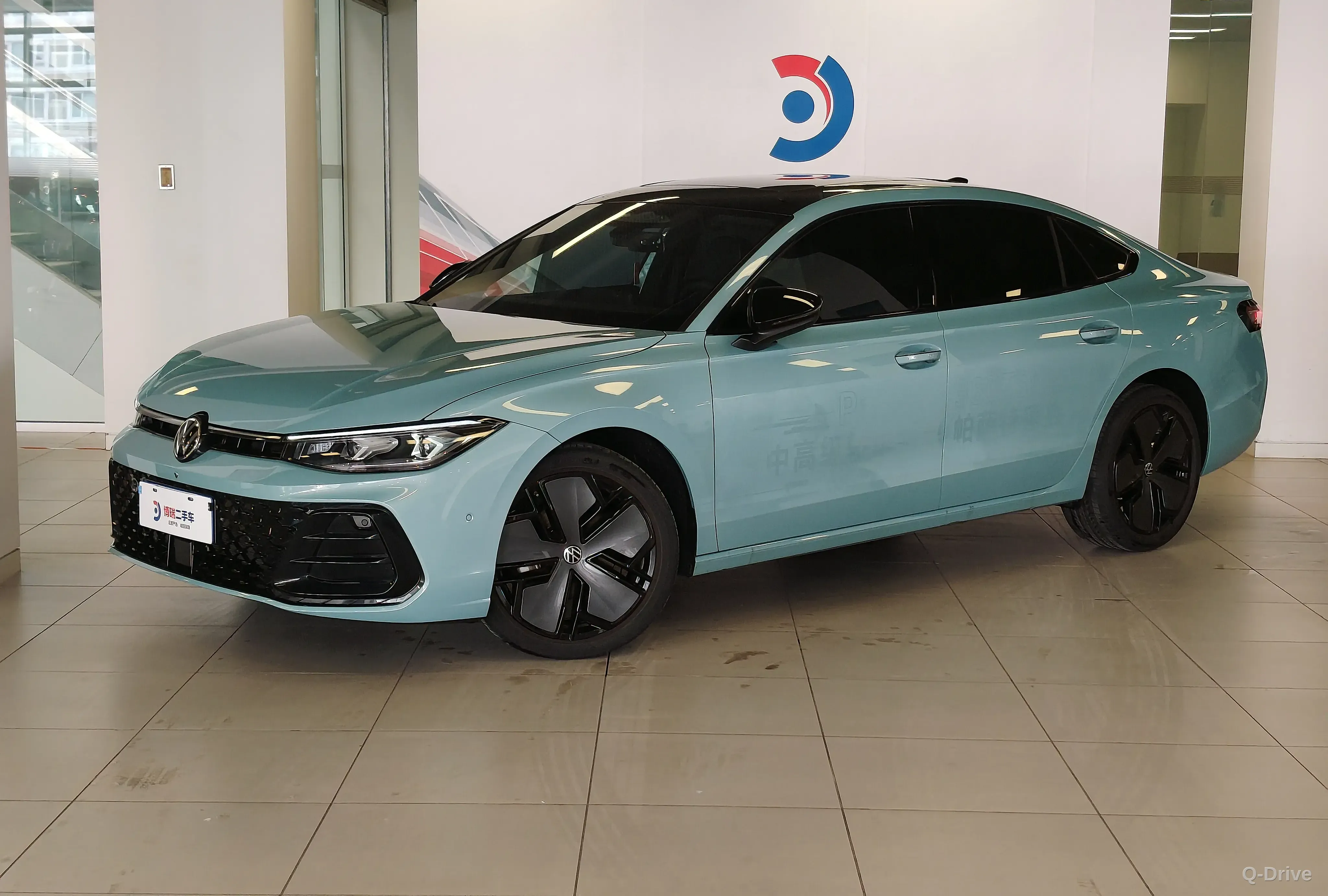 Volkswagen Passat 2025 Pro 380TSI фото 1