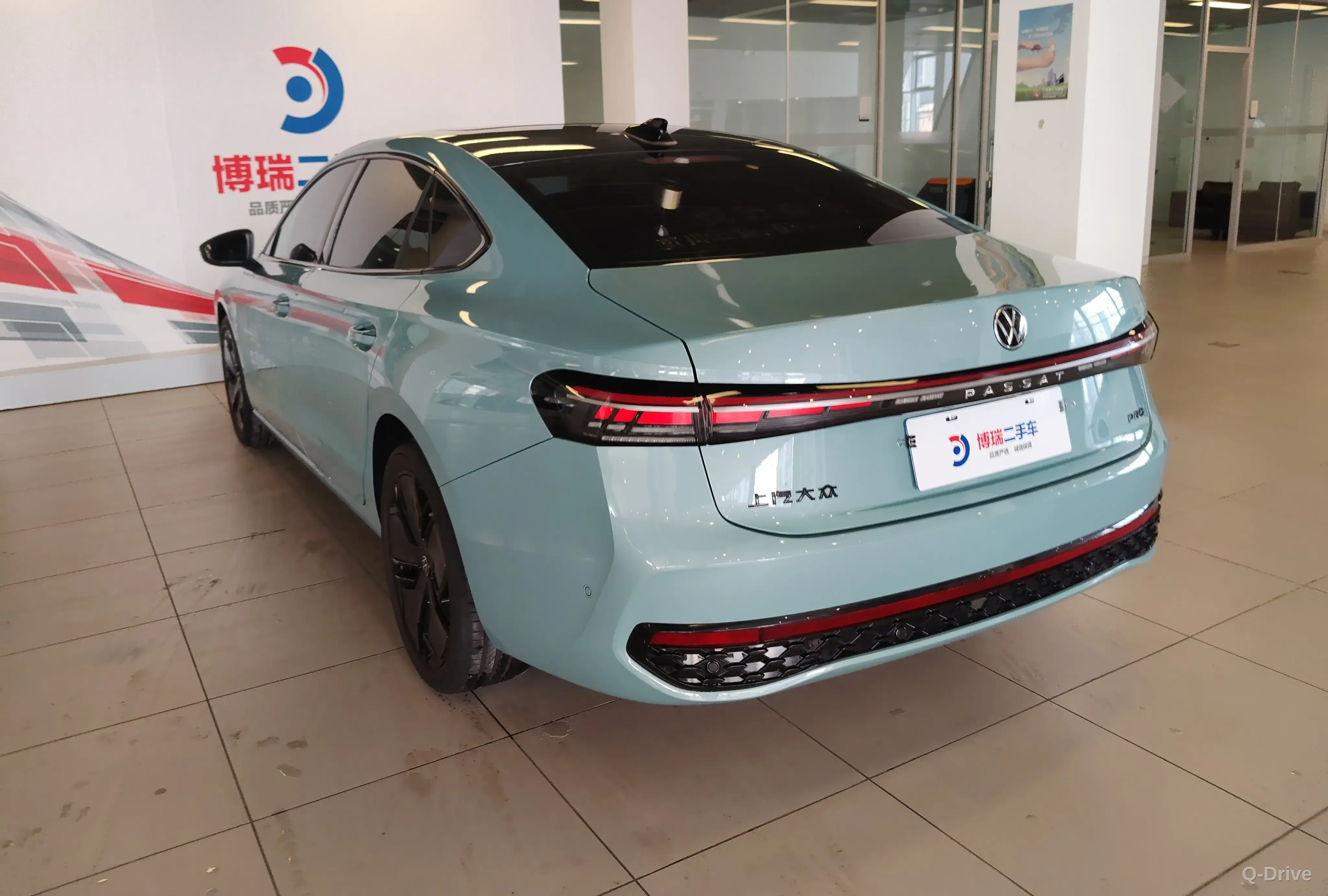 Volkswagen Passat 2025 Pro 380TSI фото 4