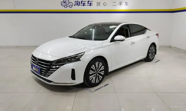 Nissan Teana 2022 2.0L XL-Upr фото 1