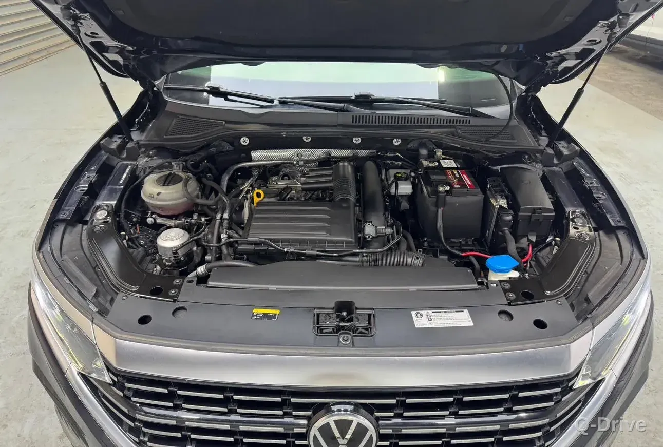 Volkswagen Passat 2022 280TSI Elite фото 8