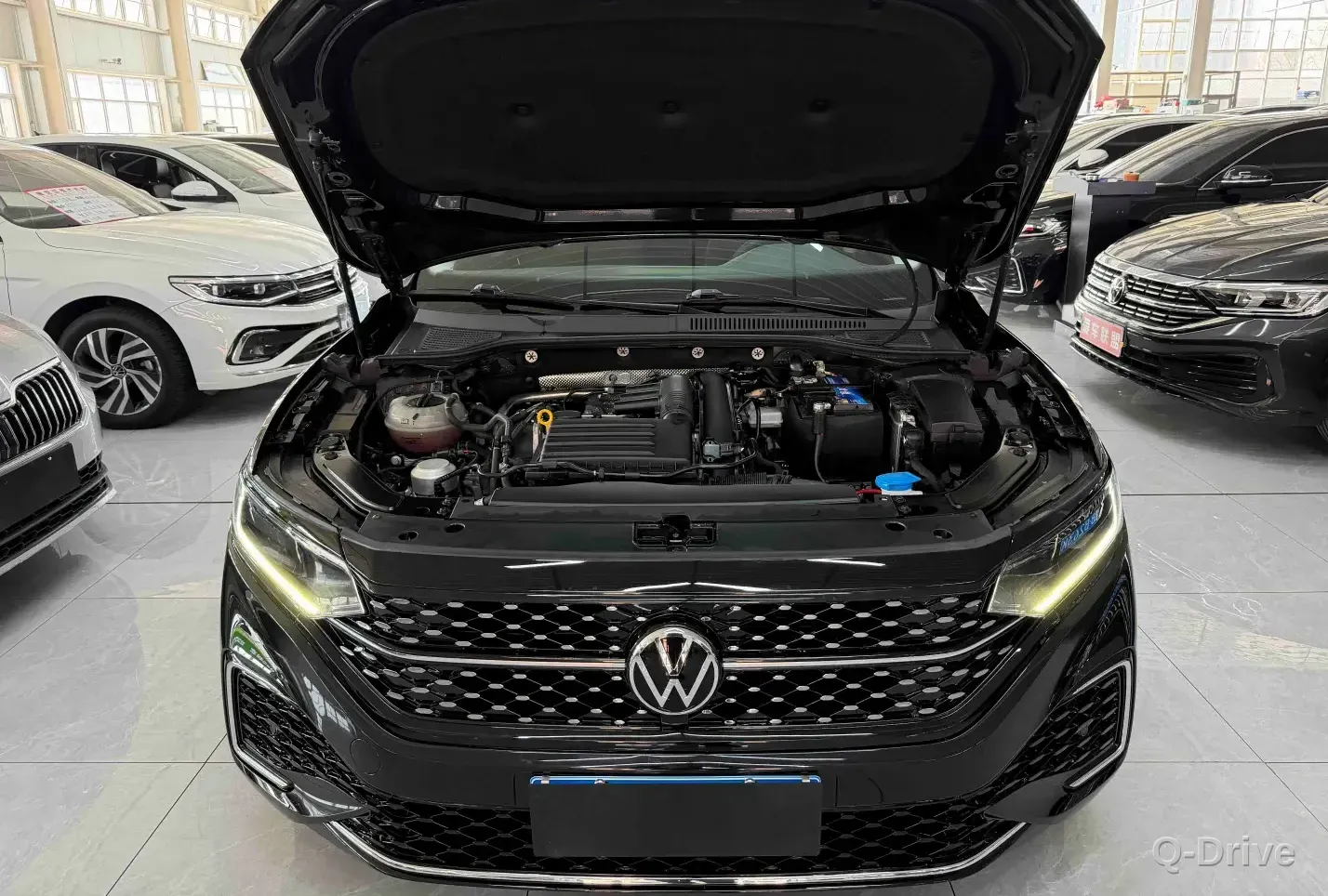 Volkswagen Passat 2022 280TSI Elite фото 7