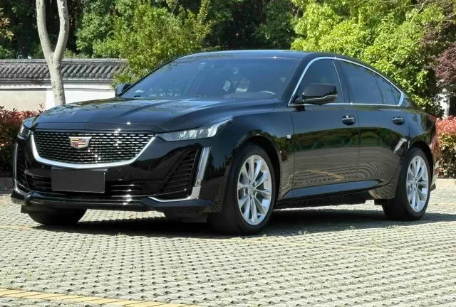 Cadillac CT5 2022 28T фото 1