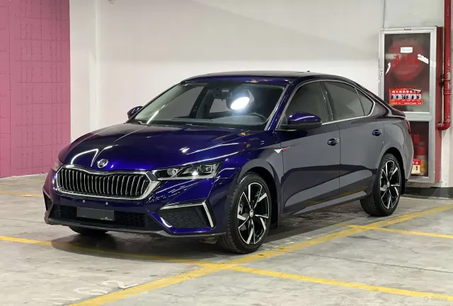 Skoda Octavia 2022 PRO TSI280 DSG фото 1