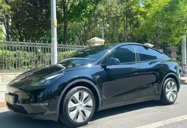 Tesla Model Y 2023 фото 1