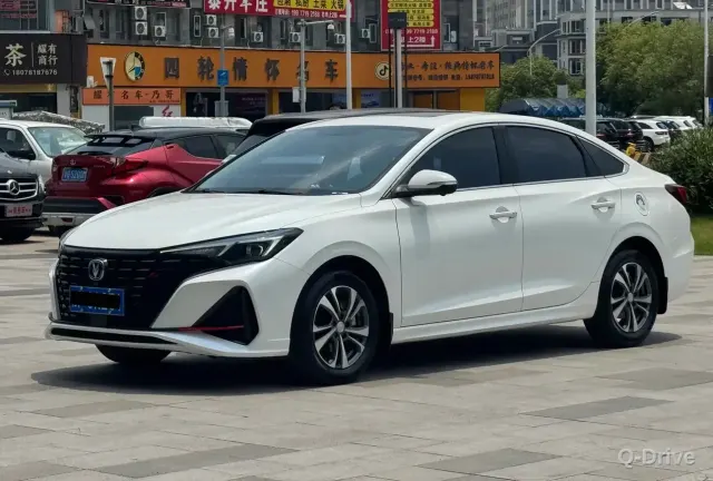 Changan Eado 2023 1.4T GDI DCT фото 1