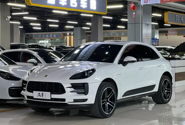 Porsche Macan 2021 2.0T фото 1