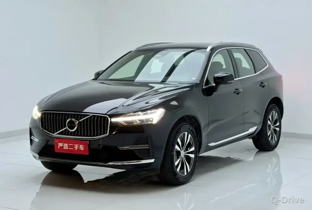 Volvo XC60 2024 B5 Luxury фото 1