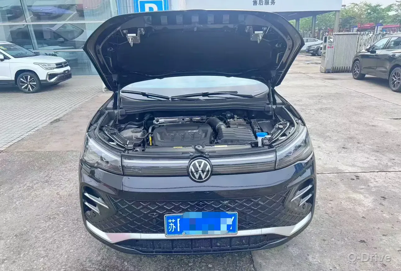 Volkswagen Tiguan L 2025 380TSI R-Line фото 2