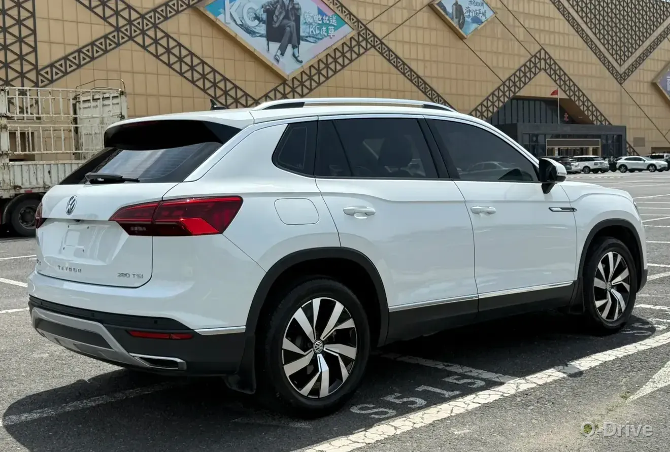 Volkswagen Tayron 2021 280TSI фото 6