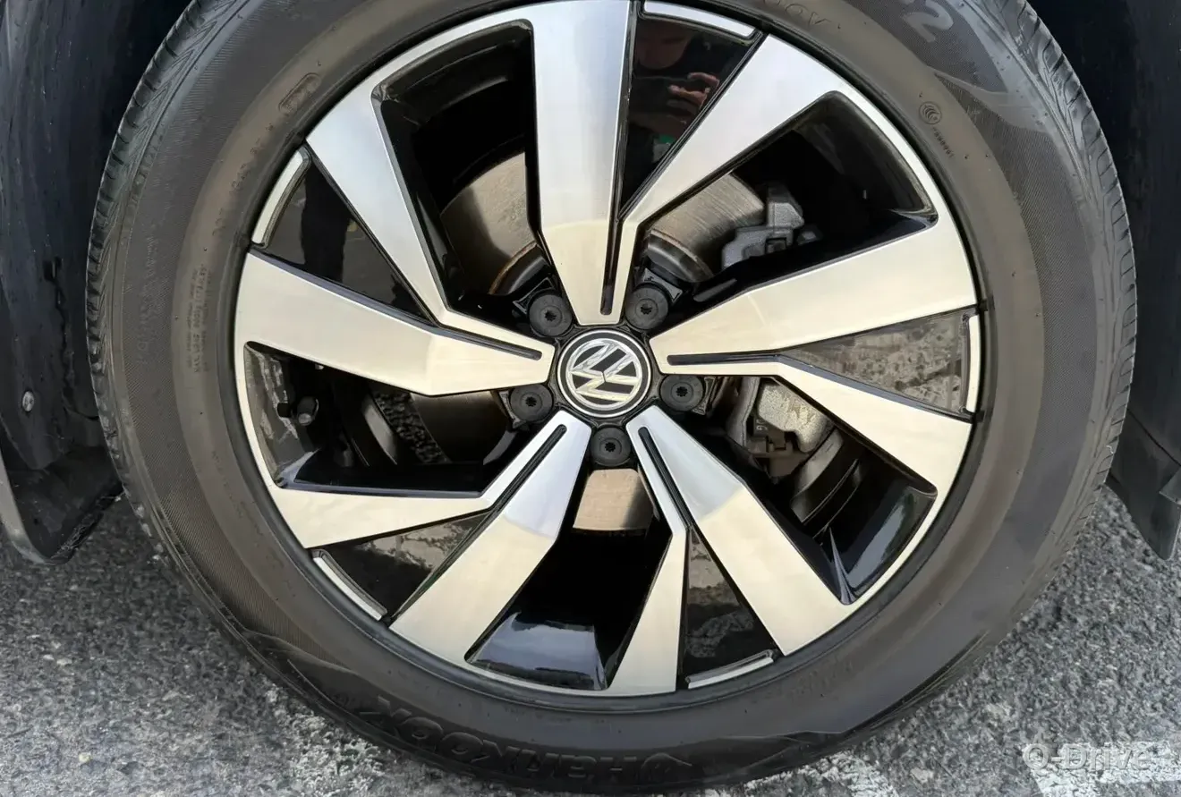 Volkswagen Tayron 2021 280TSI фото 8