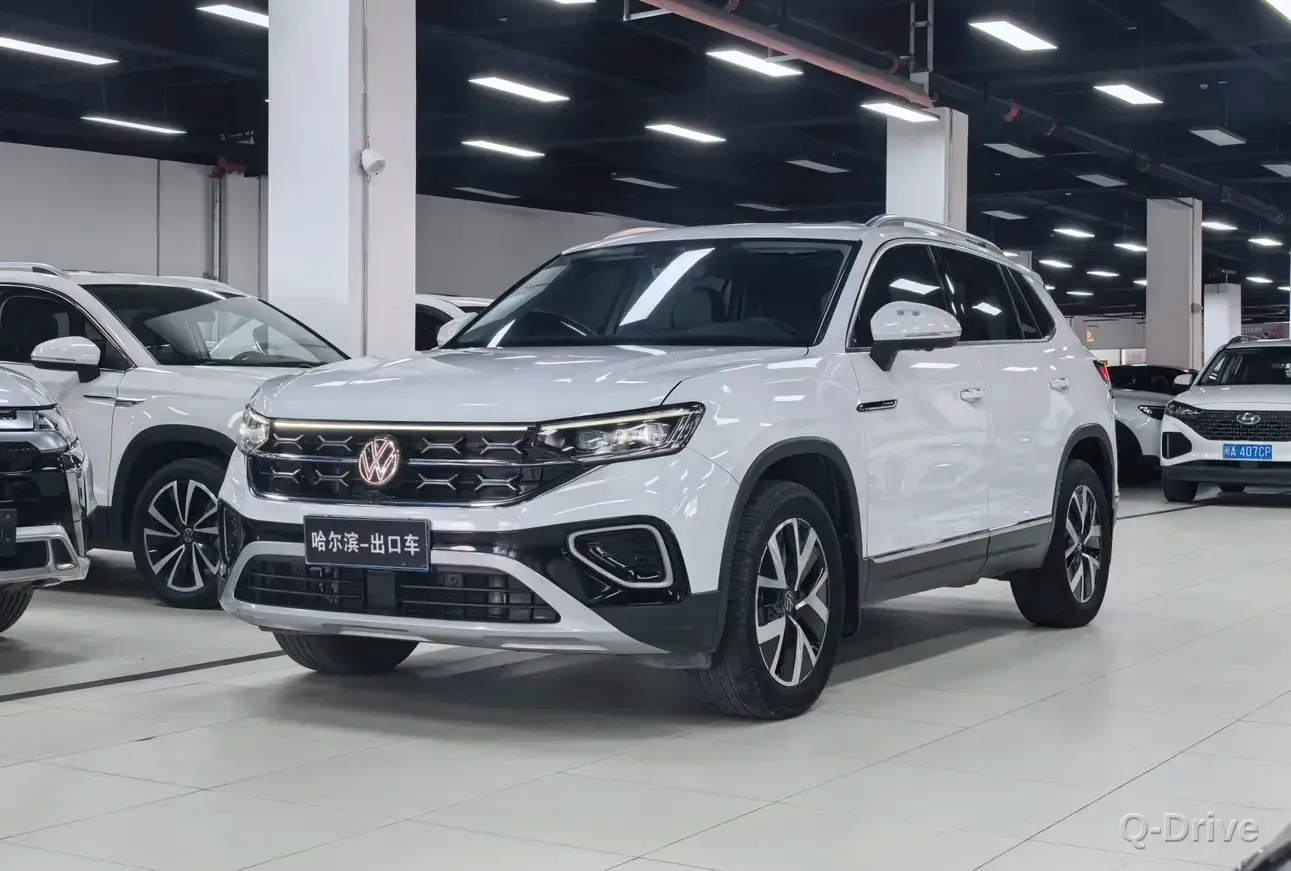 Volkswagen Tayron 2023 280TSI Plus фото 1