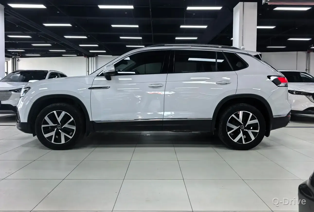 Volkswagen Tayron 2023 280TSI Plus фото 4