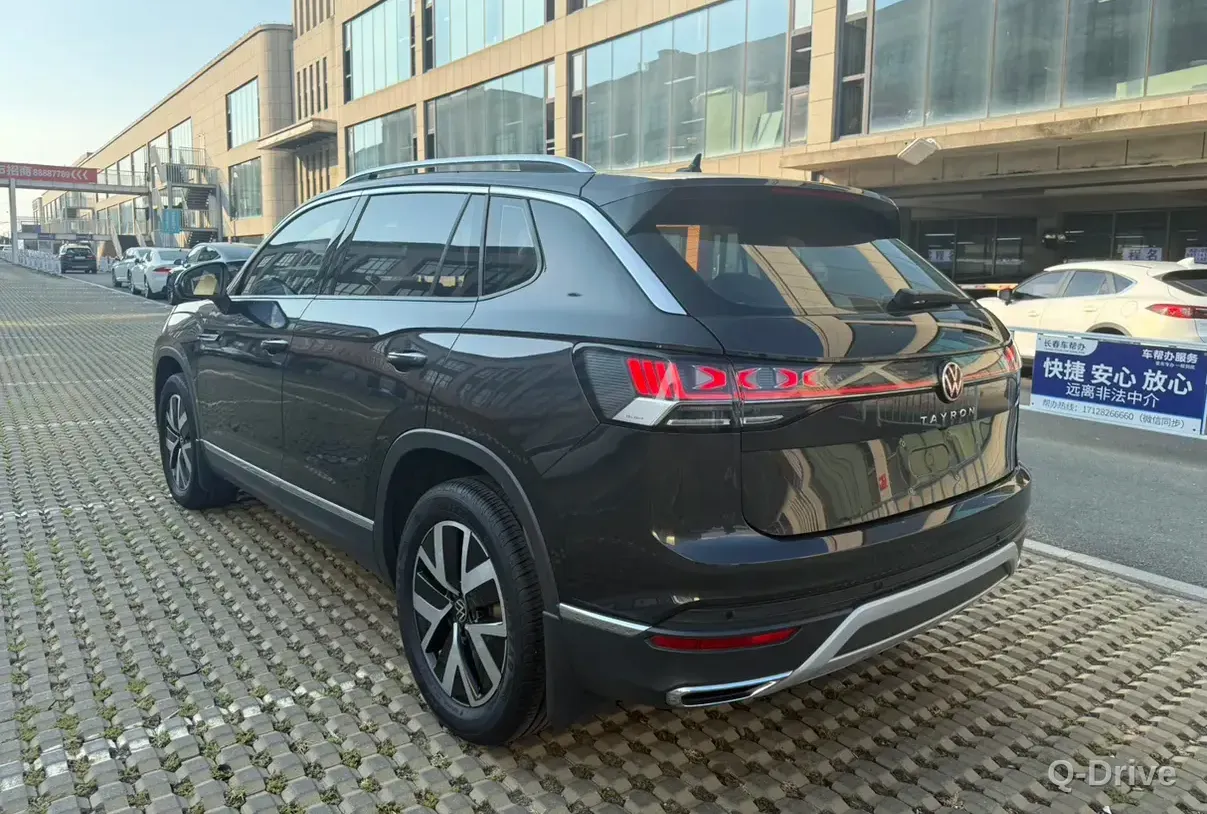Volkswagen Tayron 2023 280TSI Plus фото 5
