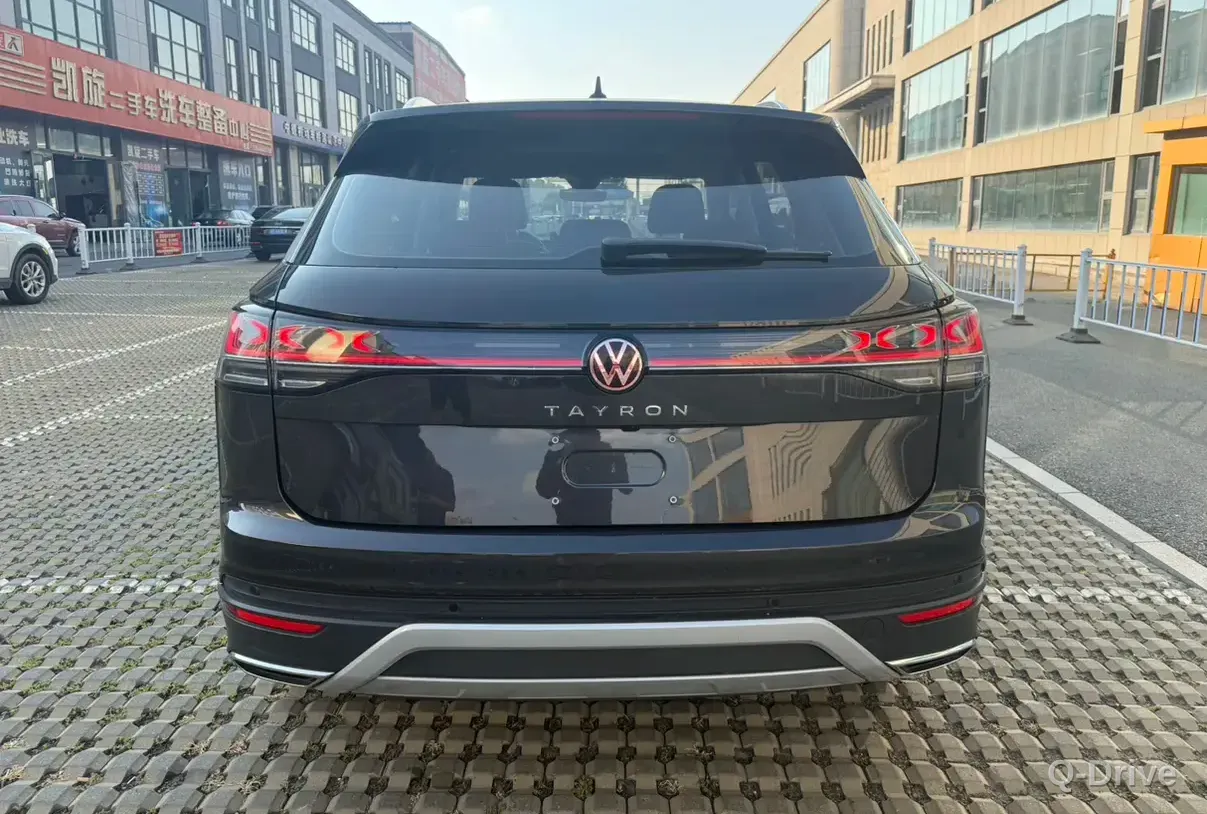 Volkswagen Tayron 2023 280TSI Plus фото 6