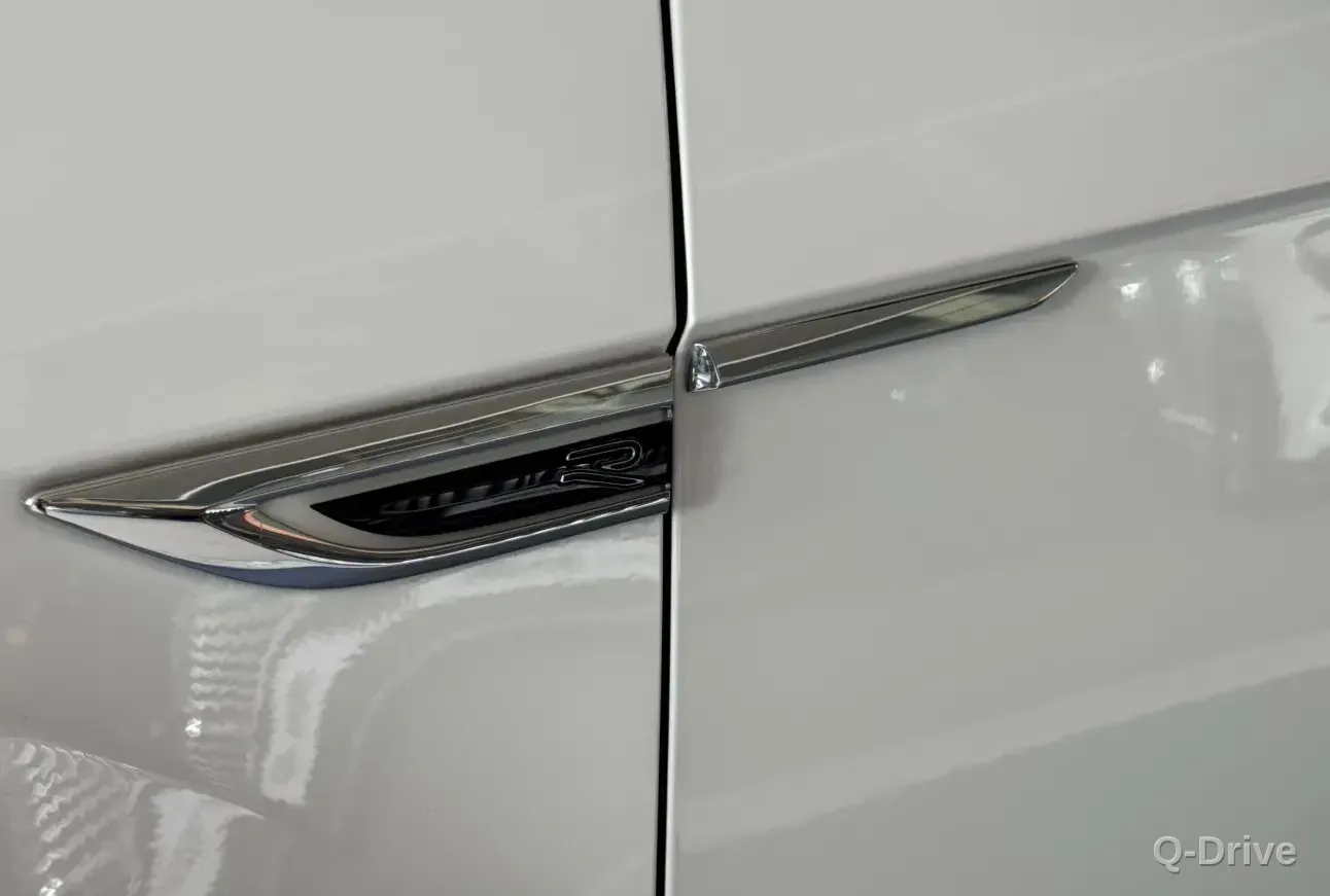 Volkswagen T-Roc 2022 280TSI DSG R-Line Pro PLUS фото 5