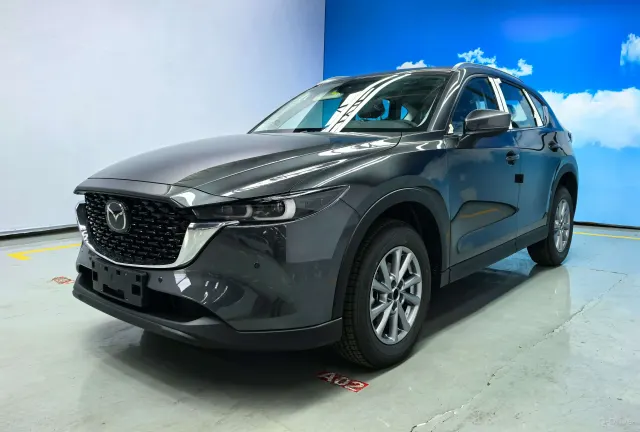 Mazda CX-5 2025 2.0L Pro фото 1