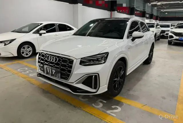 Audi Q2L 2022 35 TFSI фото 1