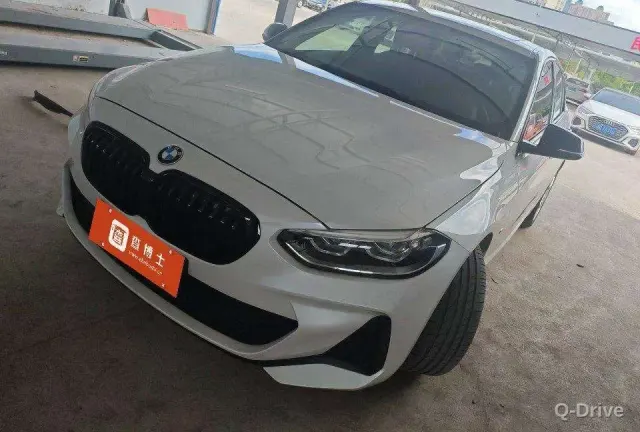 BMW 1 Series 2023 120i M фото 1