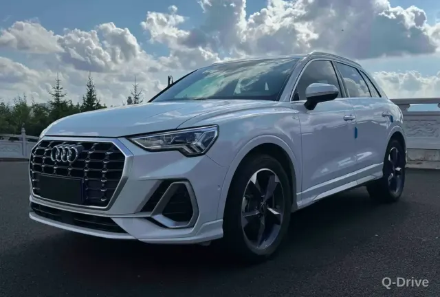 Audi Q3 2022 35 TFSI фото 1
