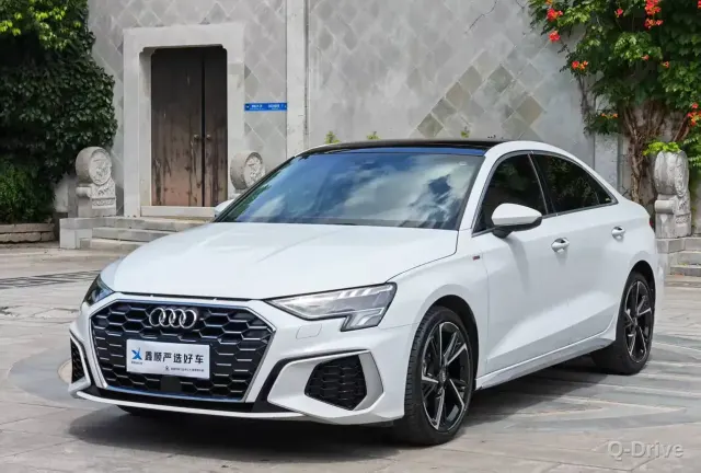 Audi A3 2022 A3L Limousine 35 TFSI фото 1