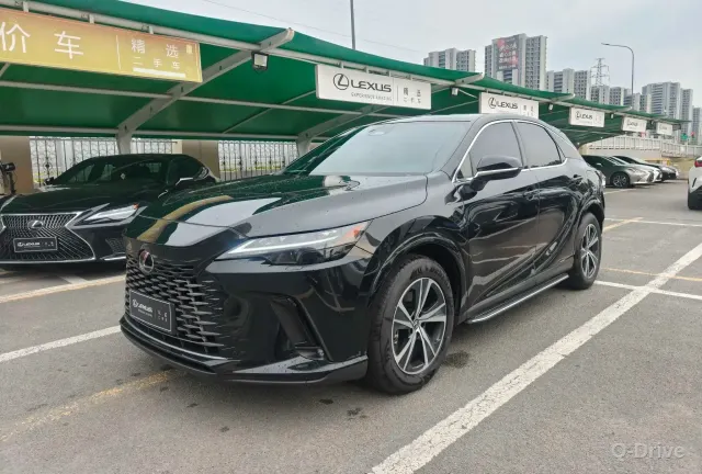 Lexus RX 2025 300 фото 1