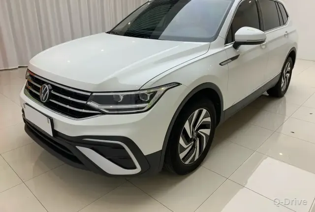 Volkswagen Tiguan L 2023 280TSI фото 1