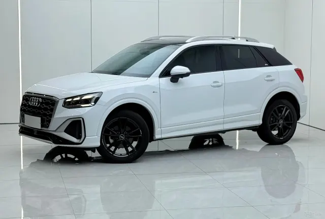 Audi Q2L 2022 35 TFSI фото 1