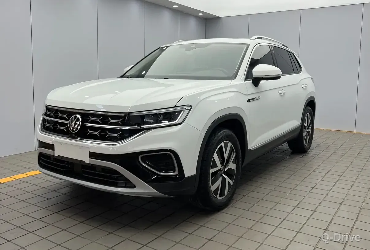 Volkswagen Tayron 2023 280TSI Plus фото 1