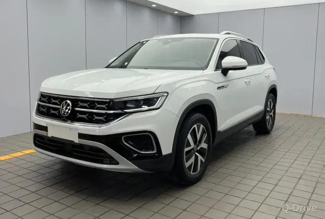 Volkswagen Tayron 2023 280TSI Plus фото 1