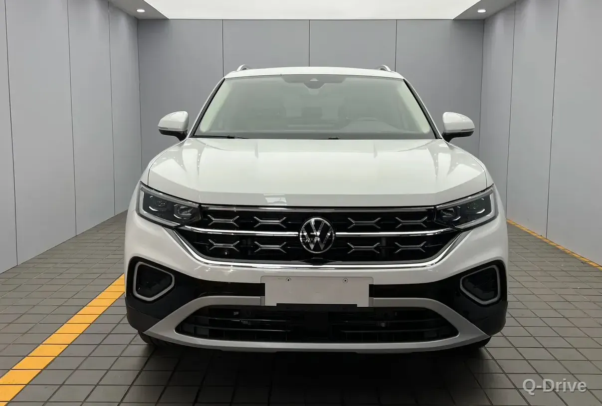 Volkswagen Tayron 2023 280TSI Plus фото 2