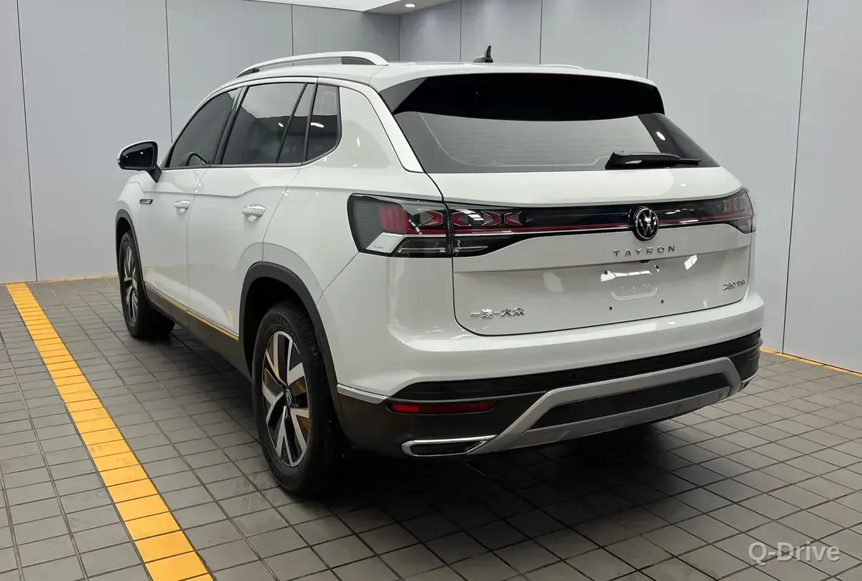 Volkswagen Tayron 2023 280TSI Plus фото 4
