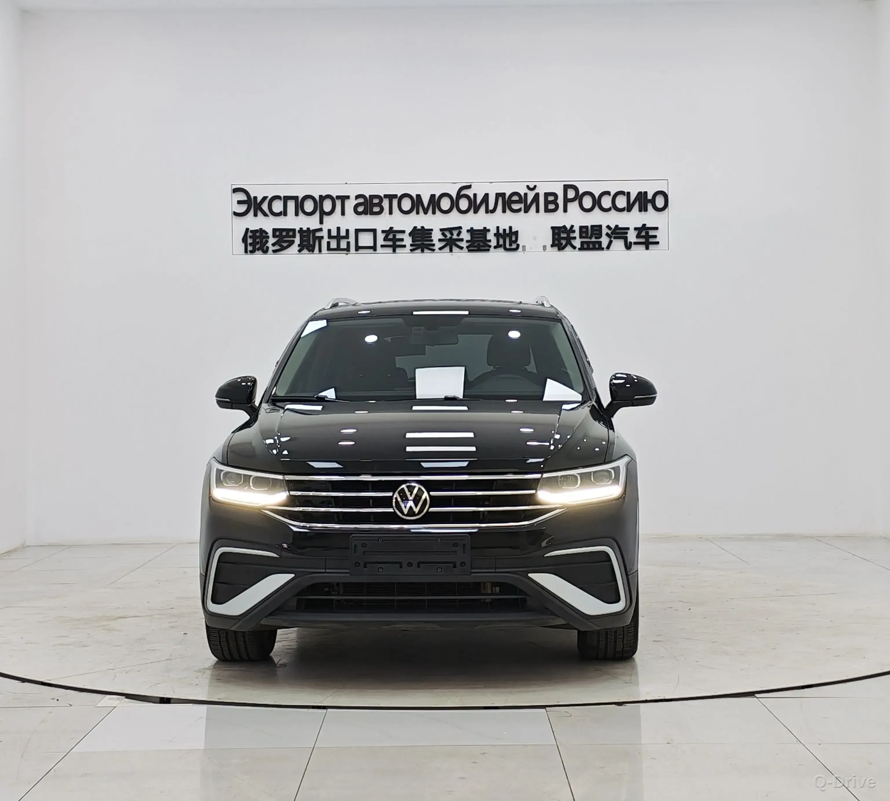 Volkswagen Tiguan L 2023 280TSI фото 2
