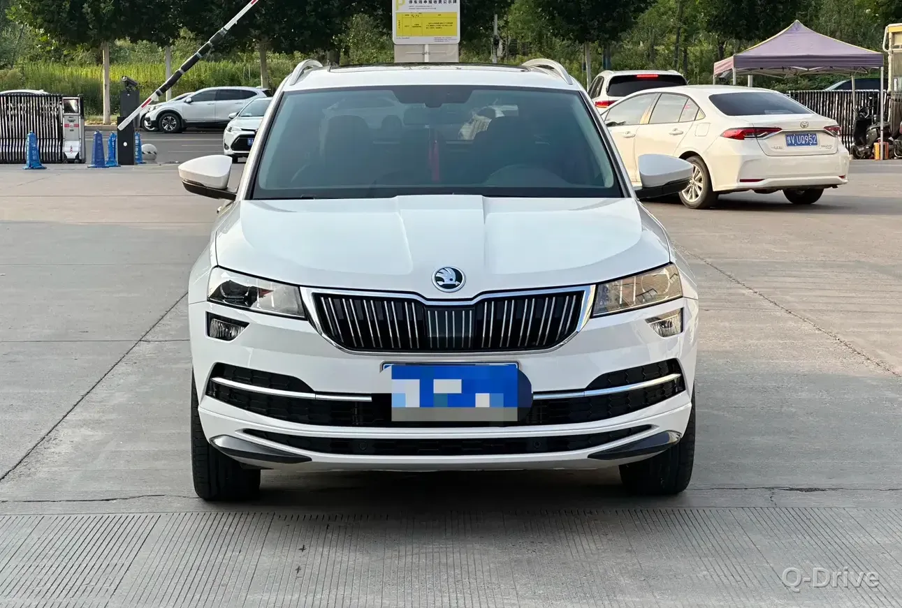 Skoda Karoq 2023 TSI280 фото 2
