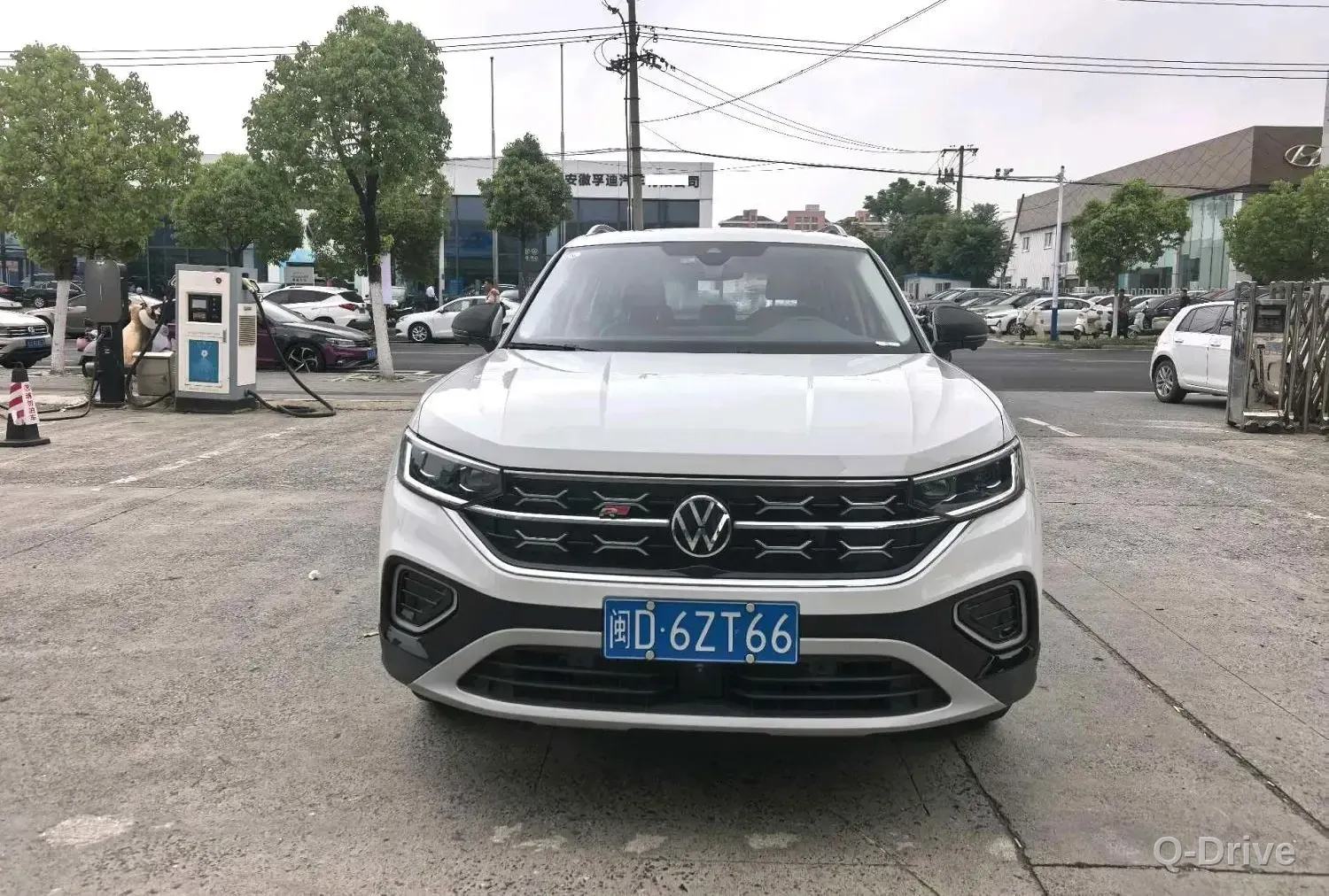 Volkswagen Tayron 2023 280TSI Plus фото 2