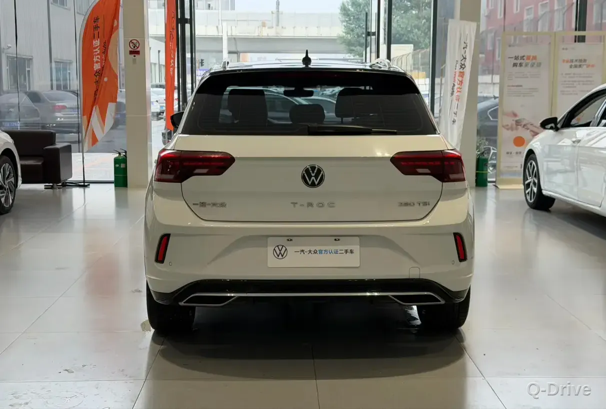 Volkswagen T-Roc 2022 280TSI DSG R-Line Pro PLUS фото 5