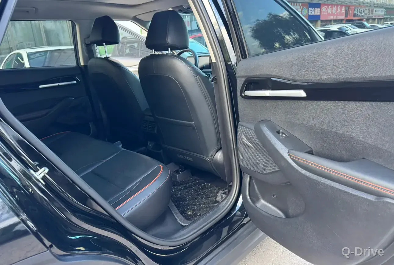 Kia Seltos 2023 1.5L IVT Luxury фото 7