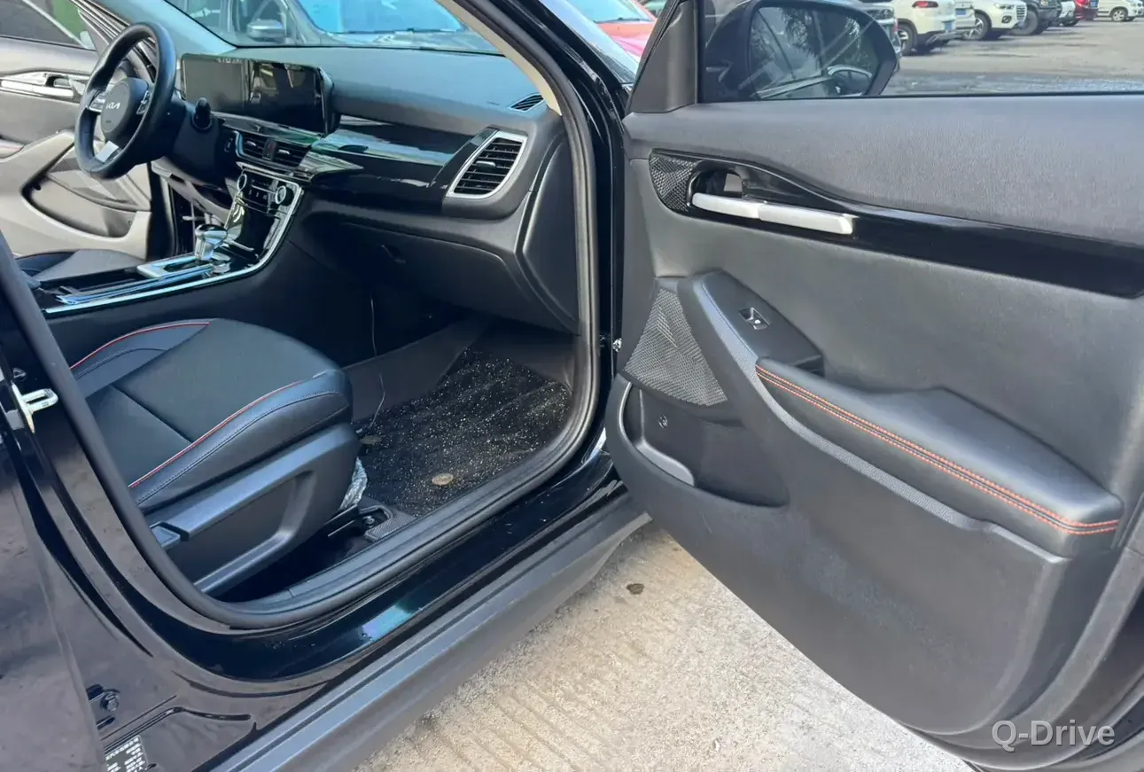 Kia Seltos 2023 1.5L IVT Luxury фото 8